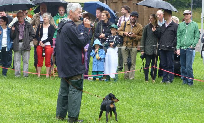 KJV-Hundeobmann Peter Froitzheim kennt sich aus